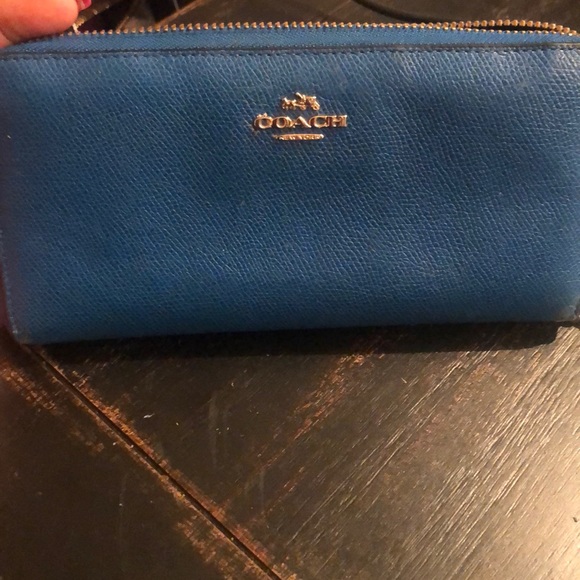 Coach Handbags - Coach Wallet